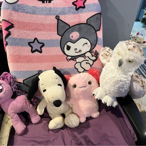 Squishmallows/stuffed animals - Picture 16 of 16
